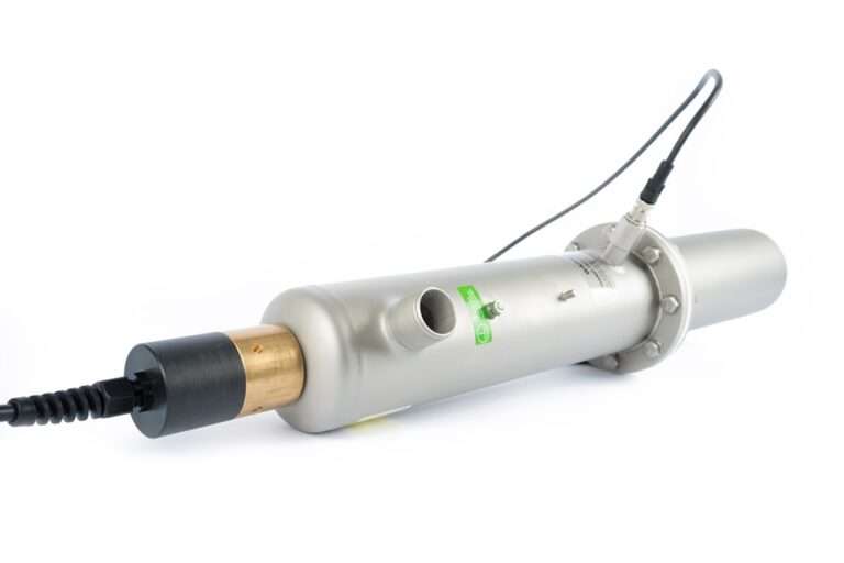 Reaktory przepływowe UVC serii V UVpro dezynfekcja i sterylizacja (2)